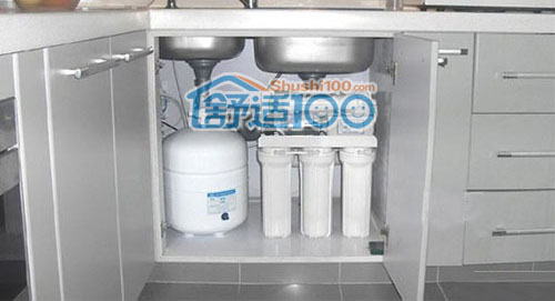 厨房净水器安装近景图